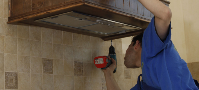 Куда сдать старый телевизор за деньги: 5 вариантов избавления от ненужной техники