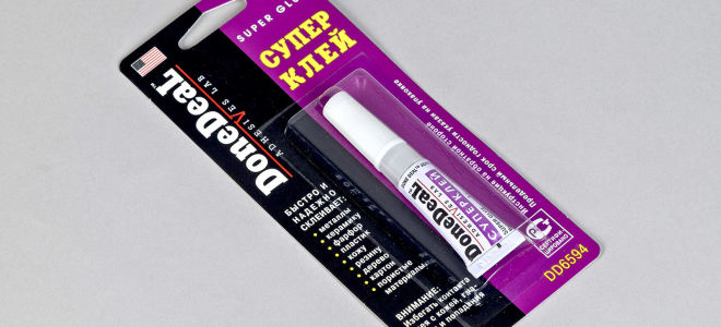 Клей для стыков обоев: мгновенное исправление ситуации