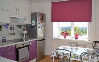 Современные рулонные шторы на кухне: фото, стиль и практичность