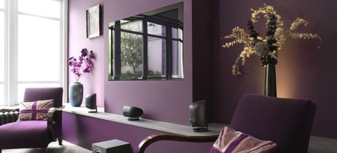 Современные молдинги в интерьере для разделения обоев