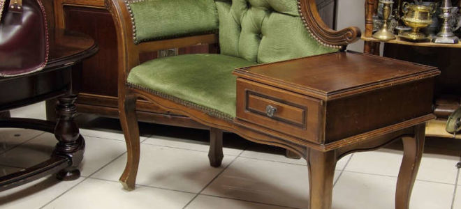 Какой должна быть банкетка в прихожую с сиденьем: 5 примеров