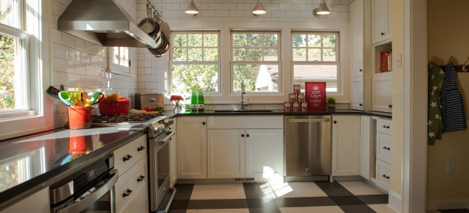 Идеальные полы на кухне: рациональные решения