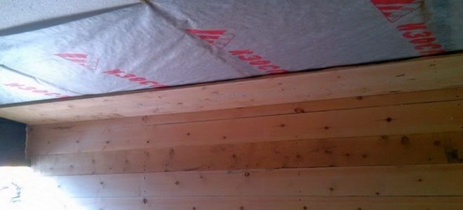 Пароизоляция для потолка в деревянном перекрытии: какой материал выбрать