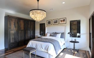 Идеальная люстра в спальню: 5 признаков современного стиля