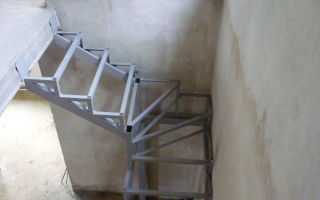 Каркасные лестницы: 2 вида скелета и технология сборки