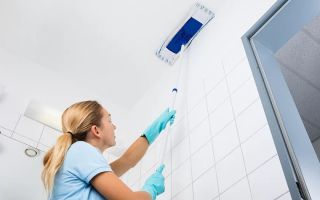 Как мыть натяжные потолки: 5 правил уборки