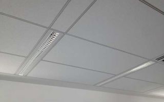 Современные светильники для потолка армстронг: 3 преимущества